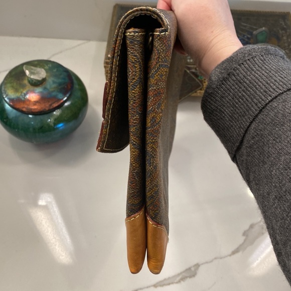 Carlo Rino - Paisley Print Large Leather Clutch, Brown Leather Accents - EUC - Picture 11 of 16